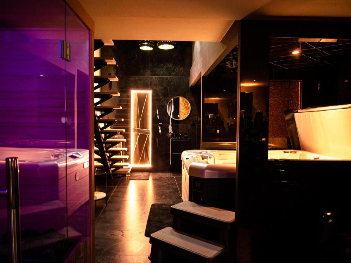 Douceur Du Charme - Love-Room A Charmes Entre Epinal Et Nancy Екстер'єр фото
