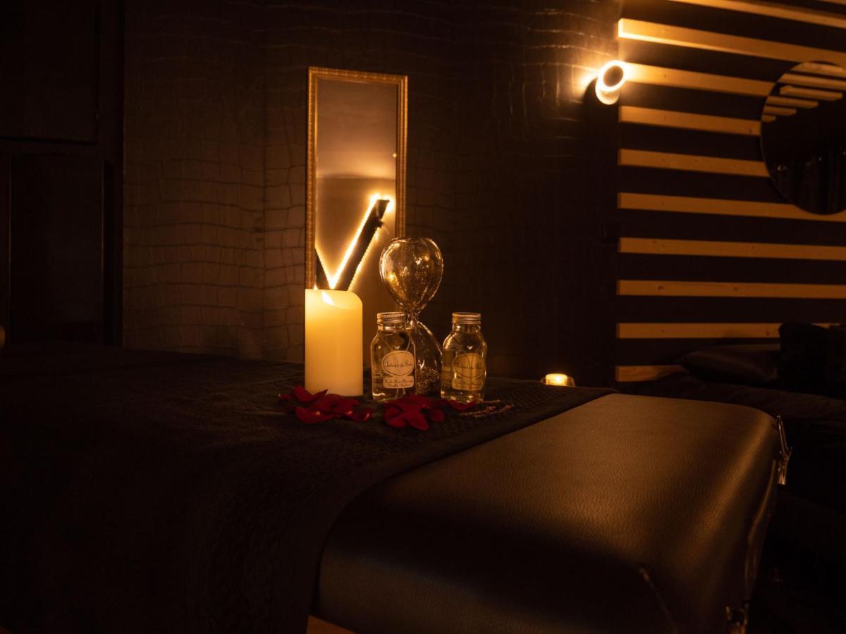 Douceur Du Charme - Love-Room A Charmes Entre Epinal Et Nancy Екстер'єр фото